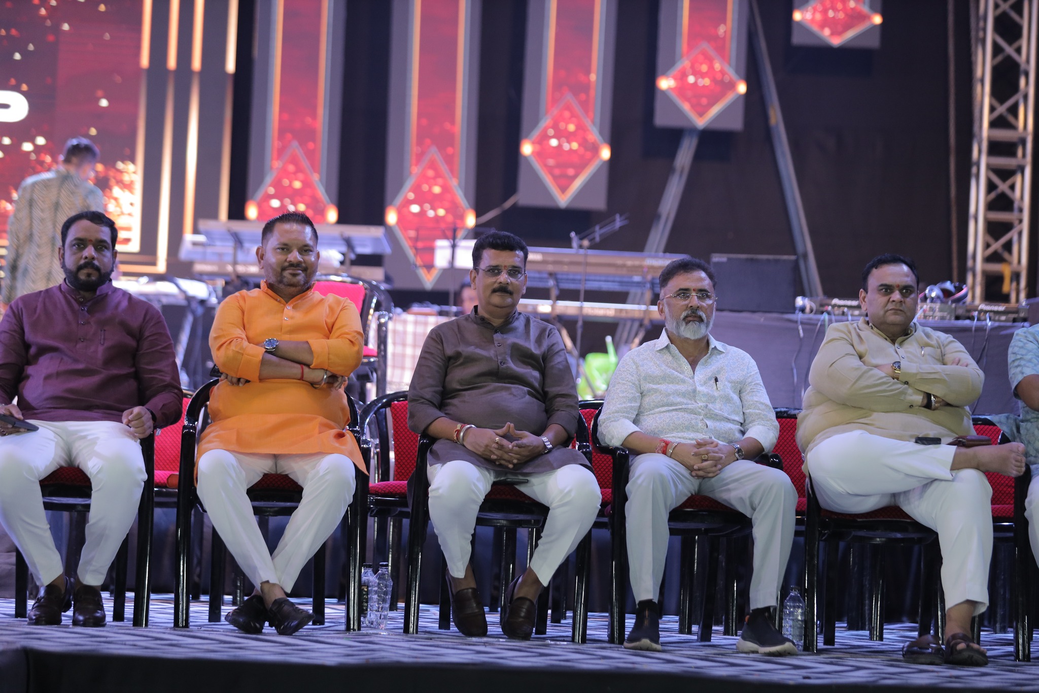 તા.૦૭-૧૦-૨૦૨૪ ના રોજ બારડોલીના લોટસ ગ્રુપ ખાતે નવરાત્રી ઉત્સવ ૨૦૨૪ નો ૫ મો દિવસ ઉજવાયો.